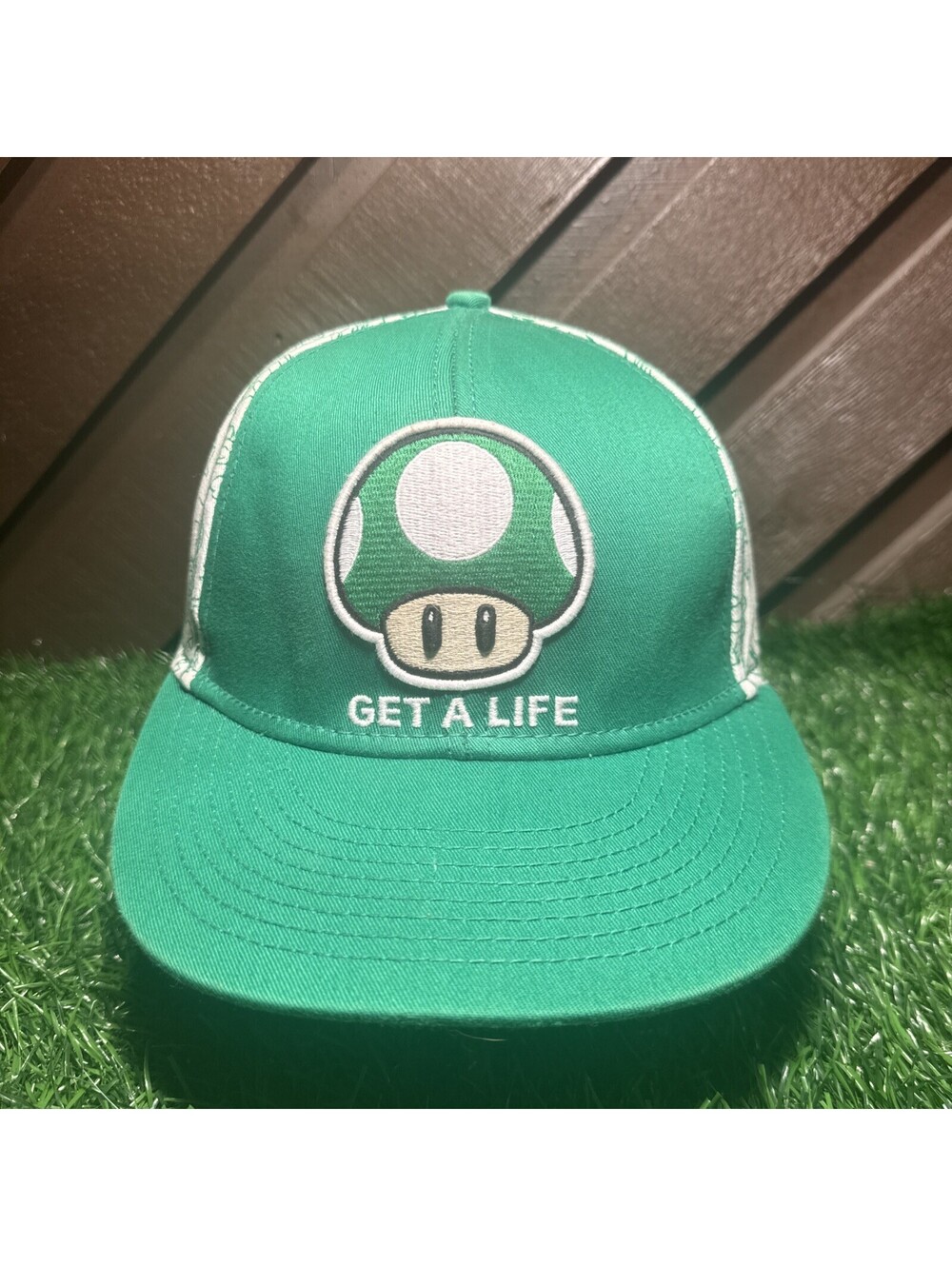 Vtg 2011 Nintendo Super Mario GET A LIFE 1up Mushroom Hat L/XL Bioworld AOP